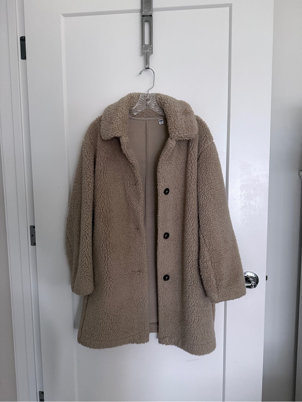 Uniqlo Taupe Teddy Coat with Button Front